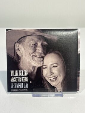 🤯5 for $20🤯 Willie Nelson & Sister Bobbie “December Day” CD [Country Pop Rock]